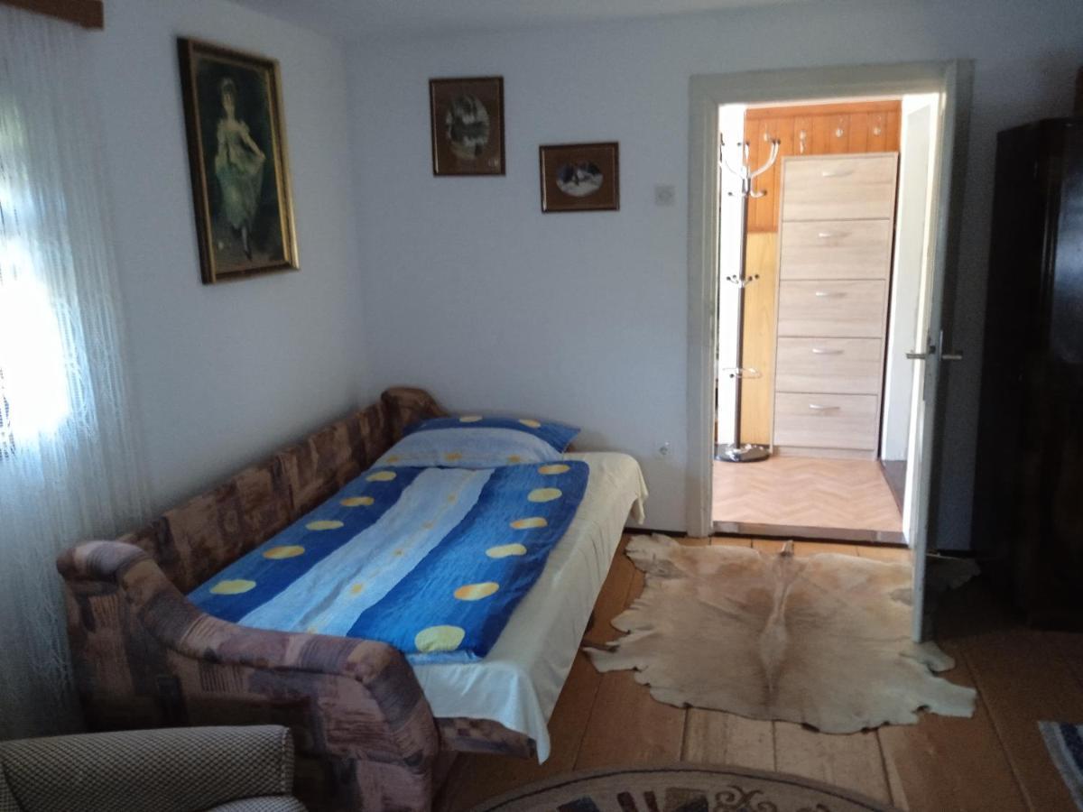 فيلا Kuca Za Odmor Lesnica Brod na Kupi المظهر الخارجي الصورة